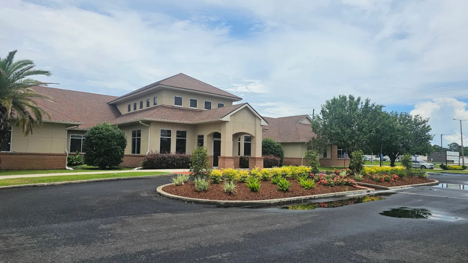 Exterior of Life Coast Community Health Center - New Iberia